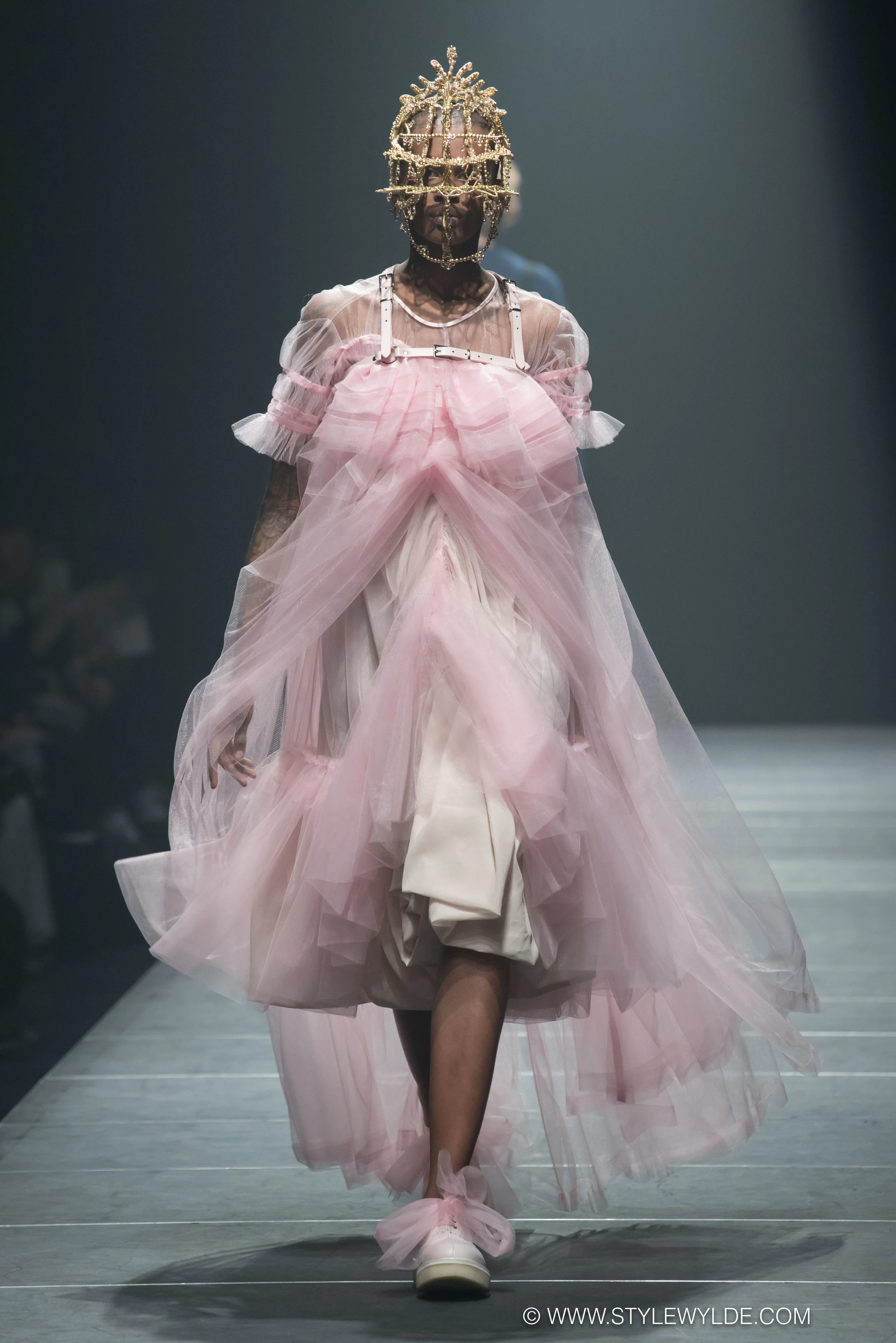 Tokyo: Chika Kisada Fall 2017 — Style Wylde Magazine